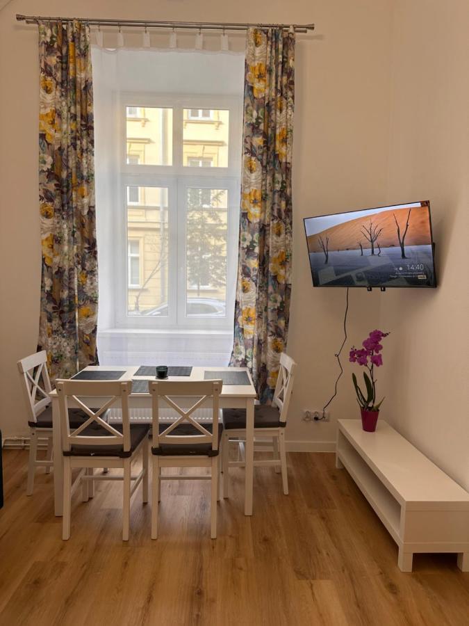 Apartament Stare Miasto Krakow Exterior photo